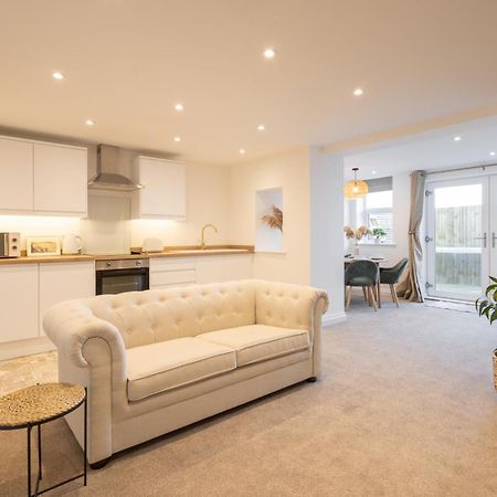 Apartment 1, King'S Court Скарбъро Екстериор снимка