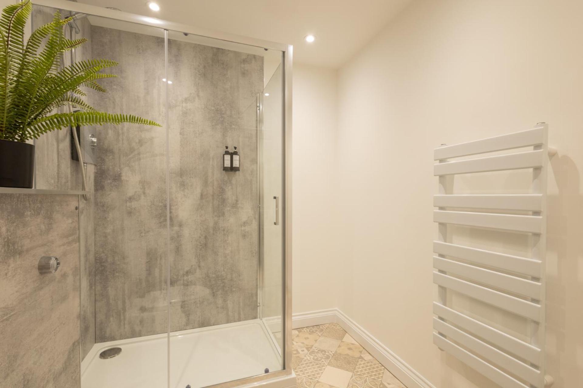 Apartment 1, King'S Court Скарбъро Екстериор снимка